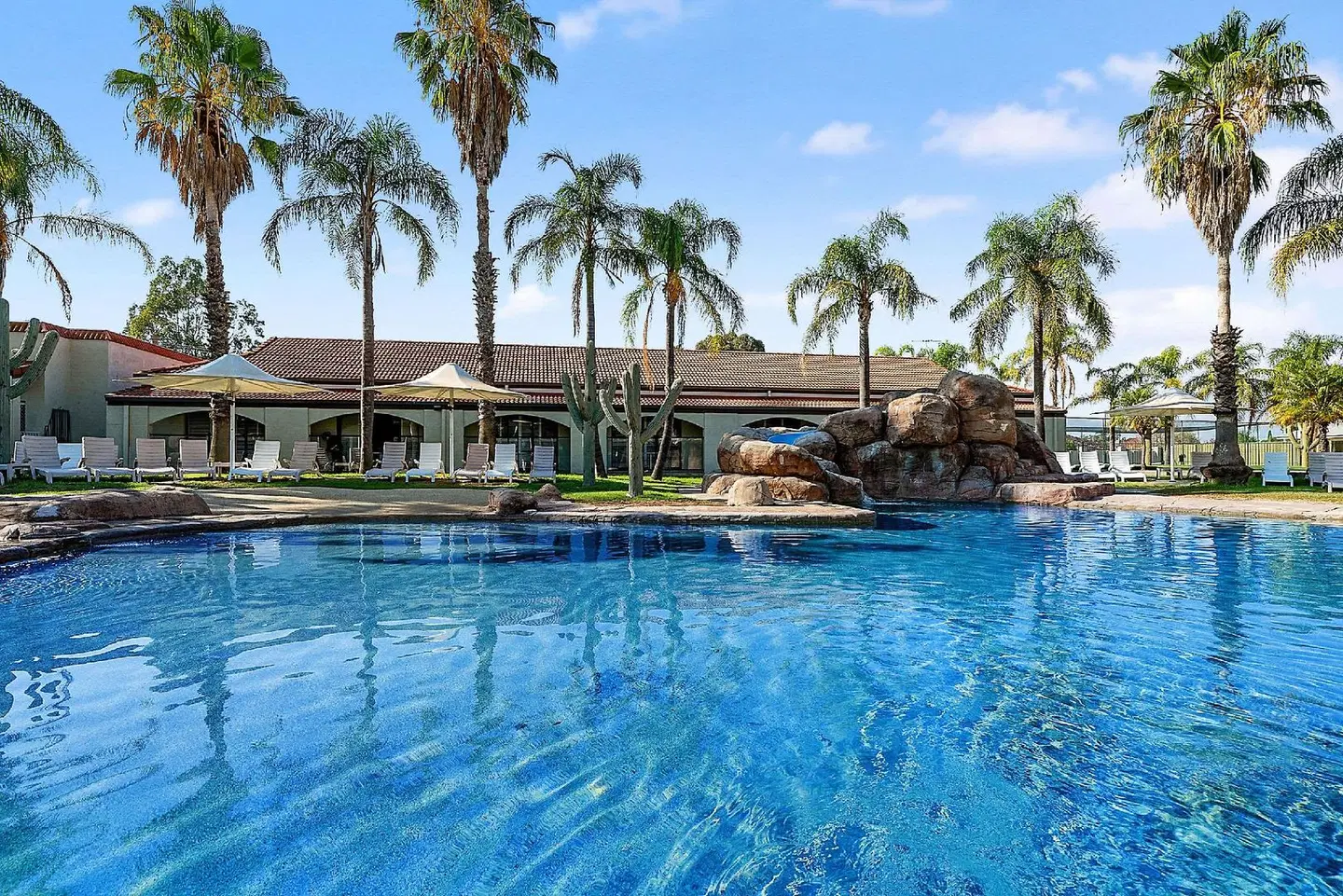 Quality Resort Siesta OUTDOOR_POOL