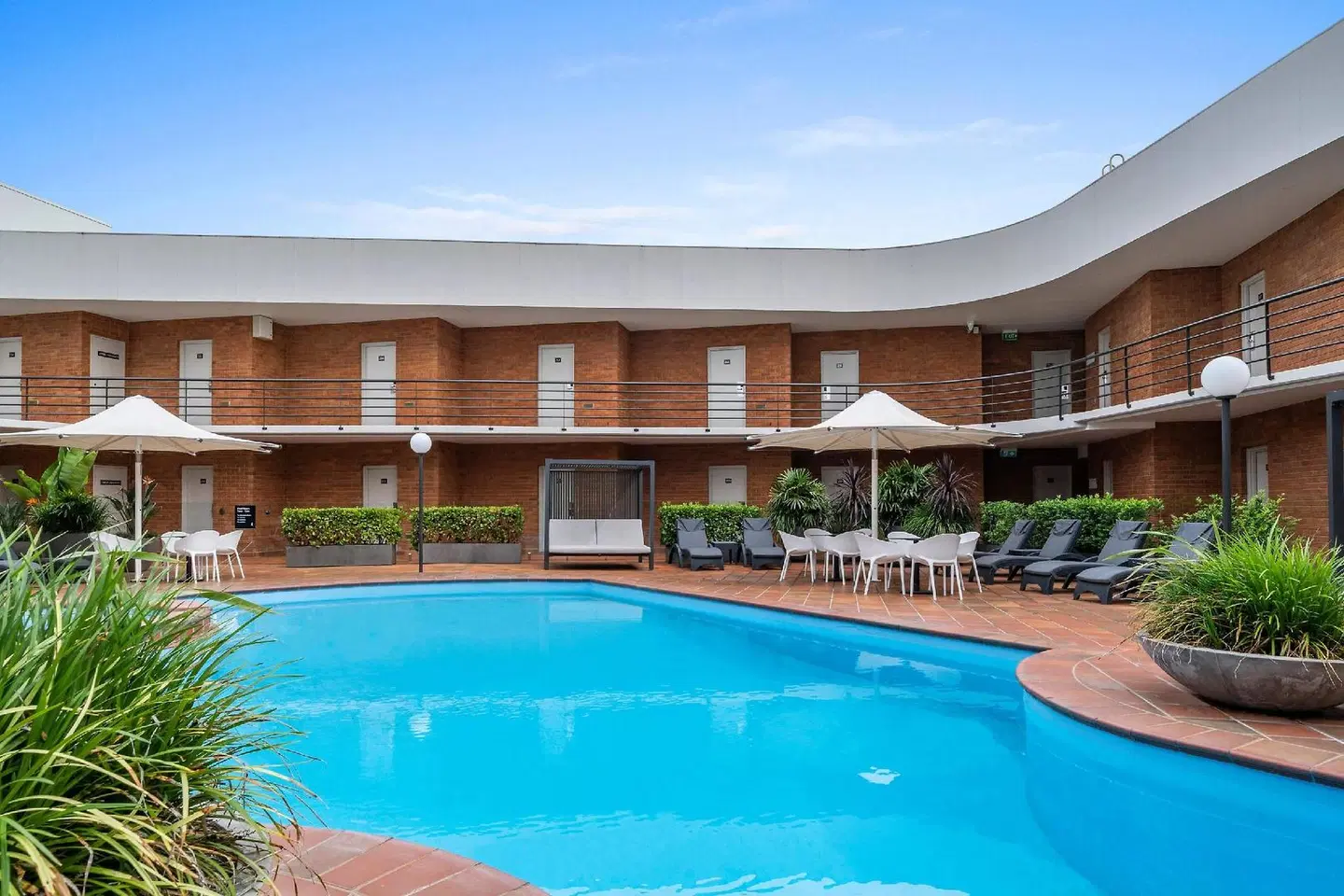Quality Hotel Wangaratta Gateway OUTDOOR_POOL