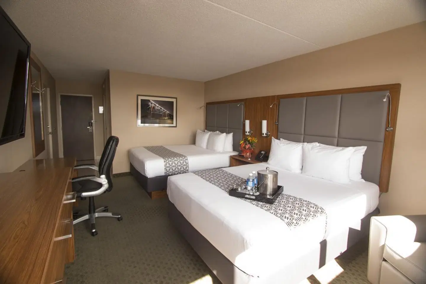 Ramada by Wyndham Northern Grand Hotel & Conference Centre ROOM_EXAMPLE