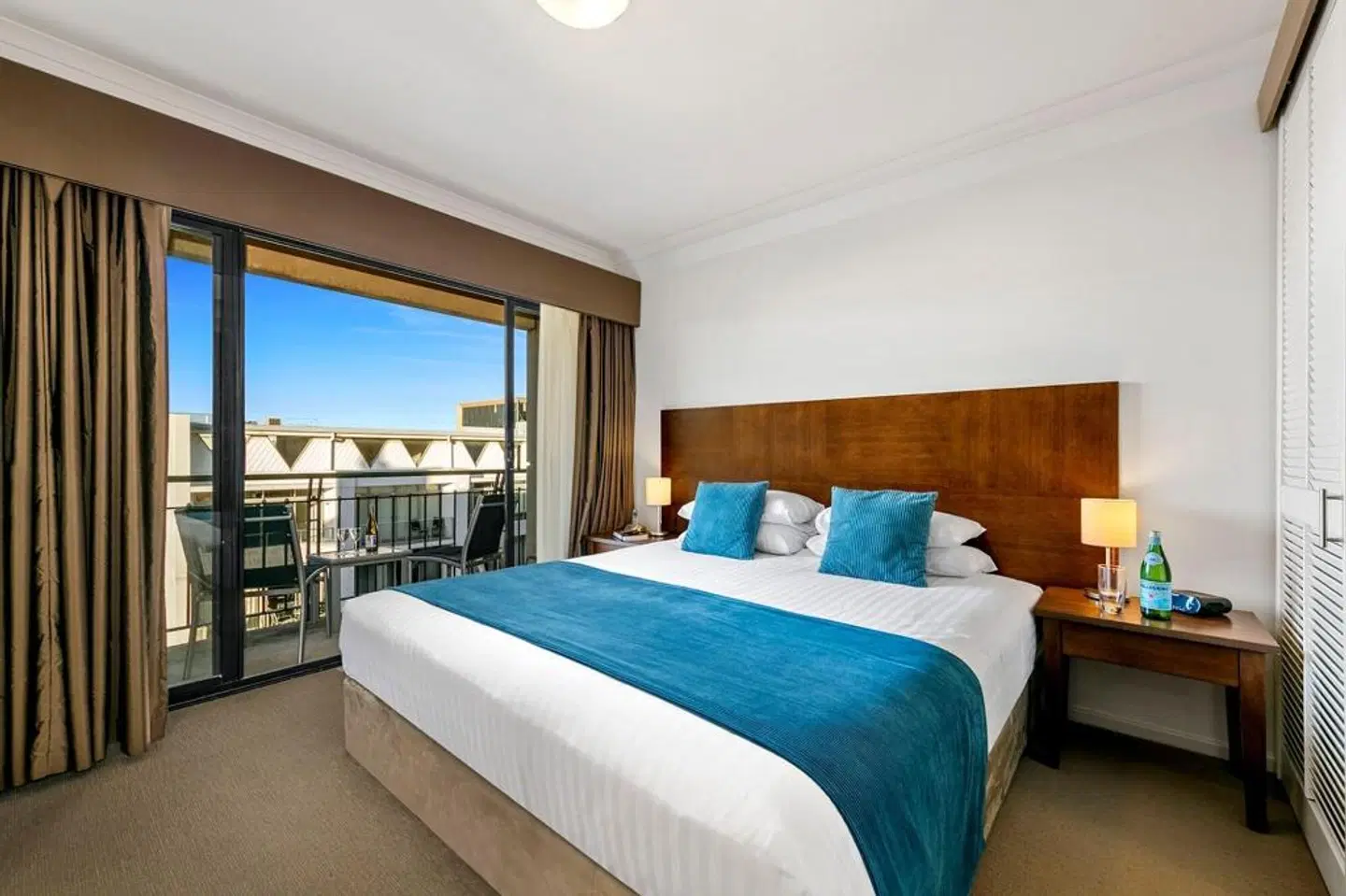 Quest West End ROOM_EXAMPLE