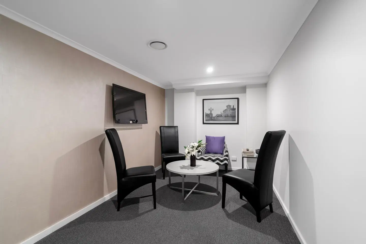 Quest Mont Albert ROOM_EXAMPLE