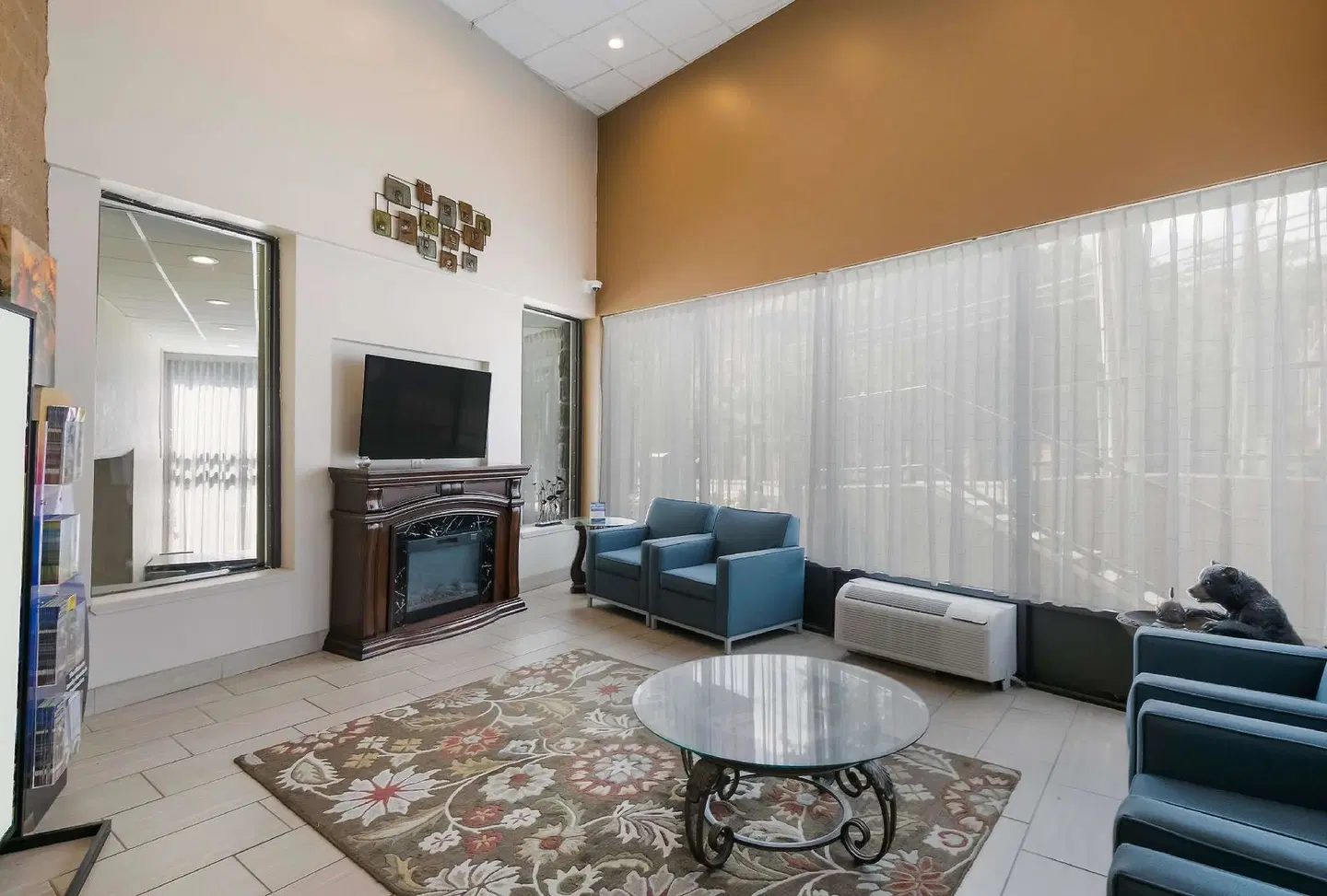SureStay Plus Hotel By Best Western Gatlinburg ROOM_EXAMPLE