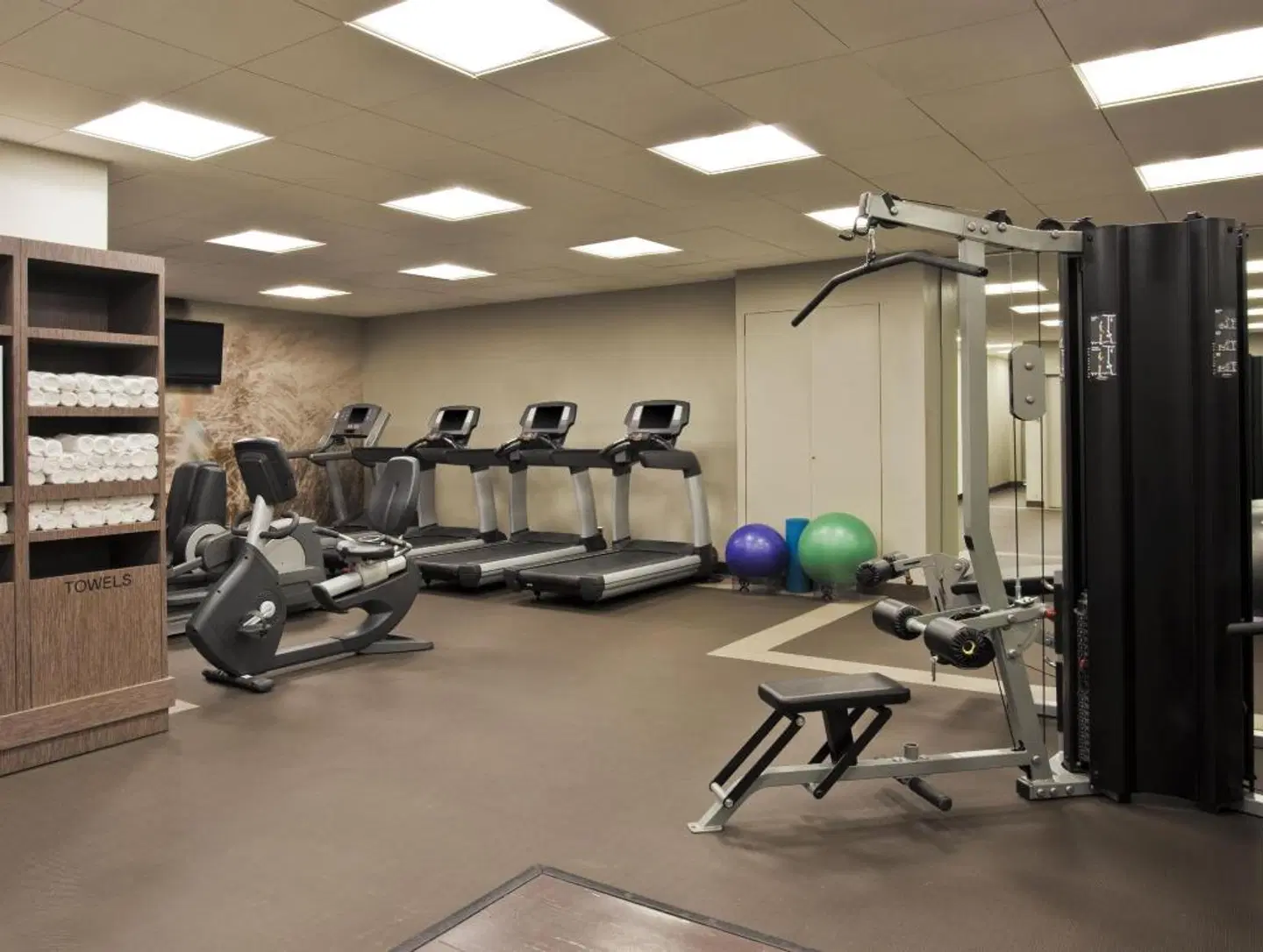 The Westin Oaks Houston at the Galleria SPORTS_AND_LEISURE