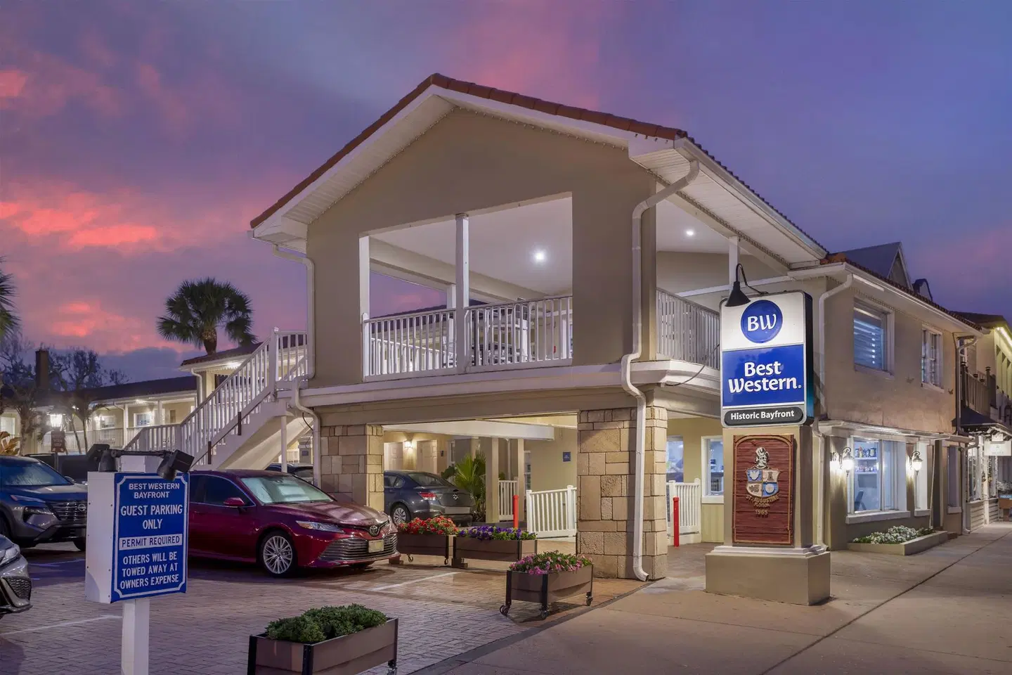 Best Western Historic Bayfront EXTERIOR