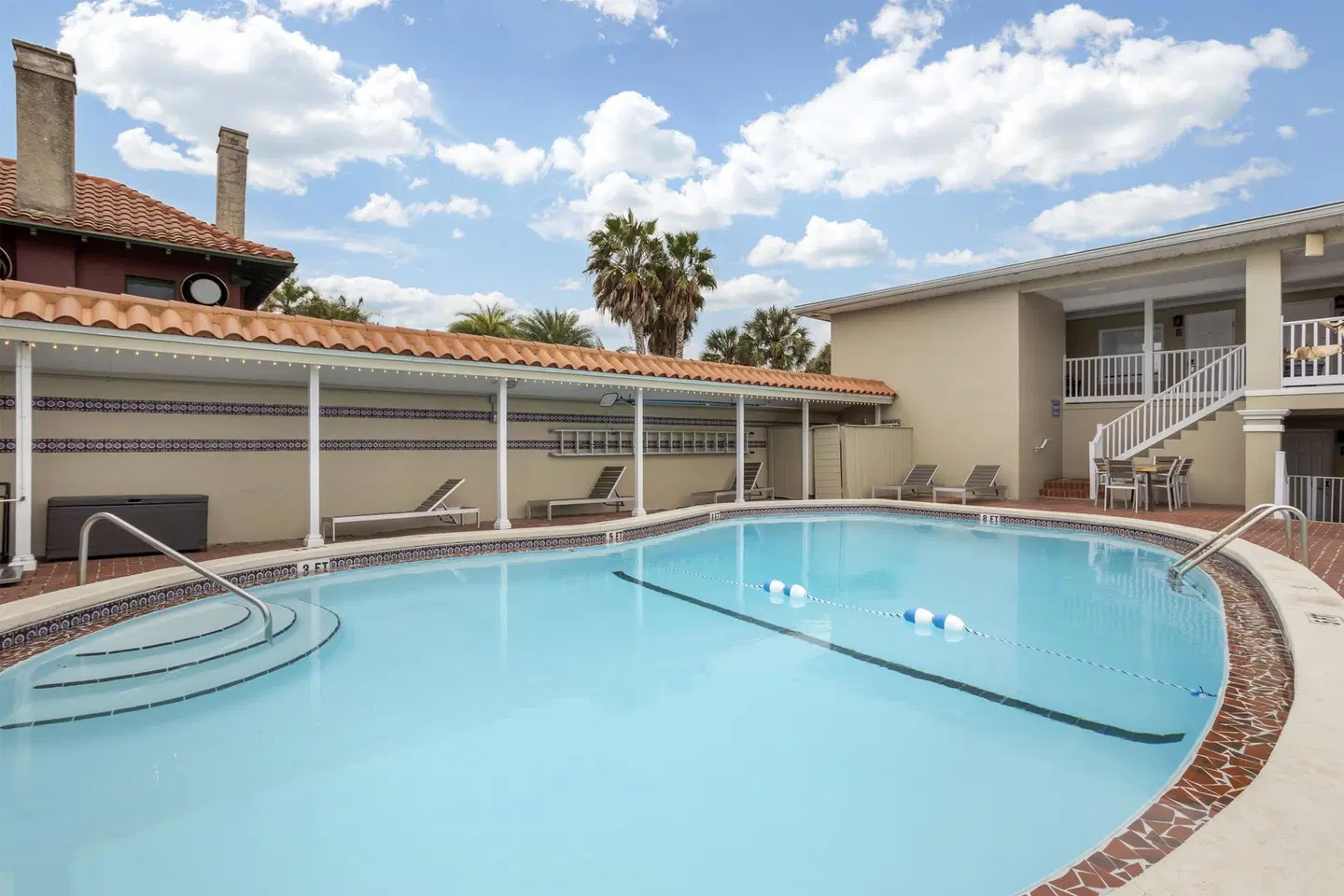 Best Western Historic Bayfront OUTDOOR_POOL