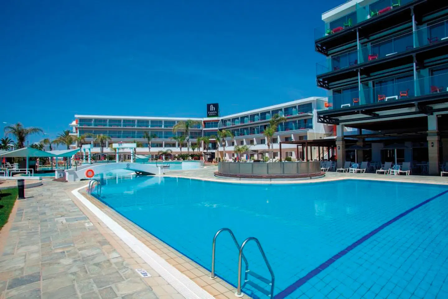 Faros OUTDOOR_POOL