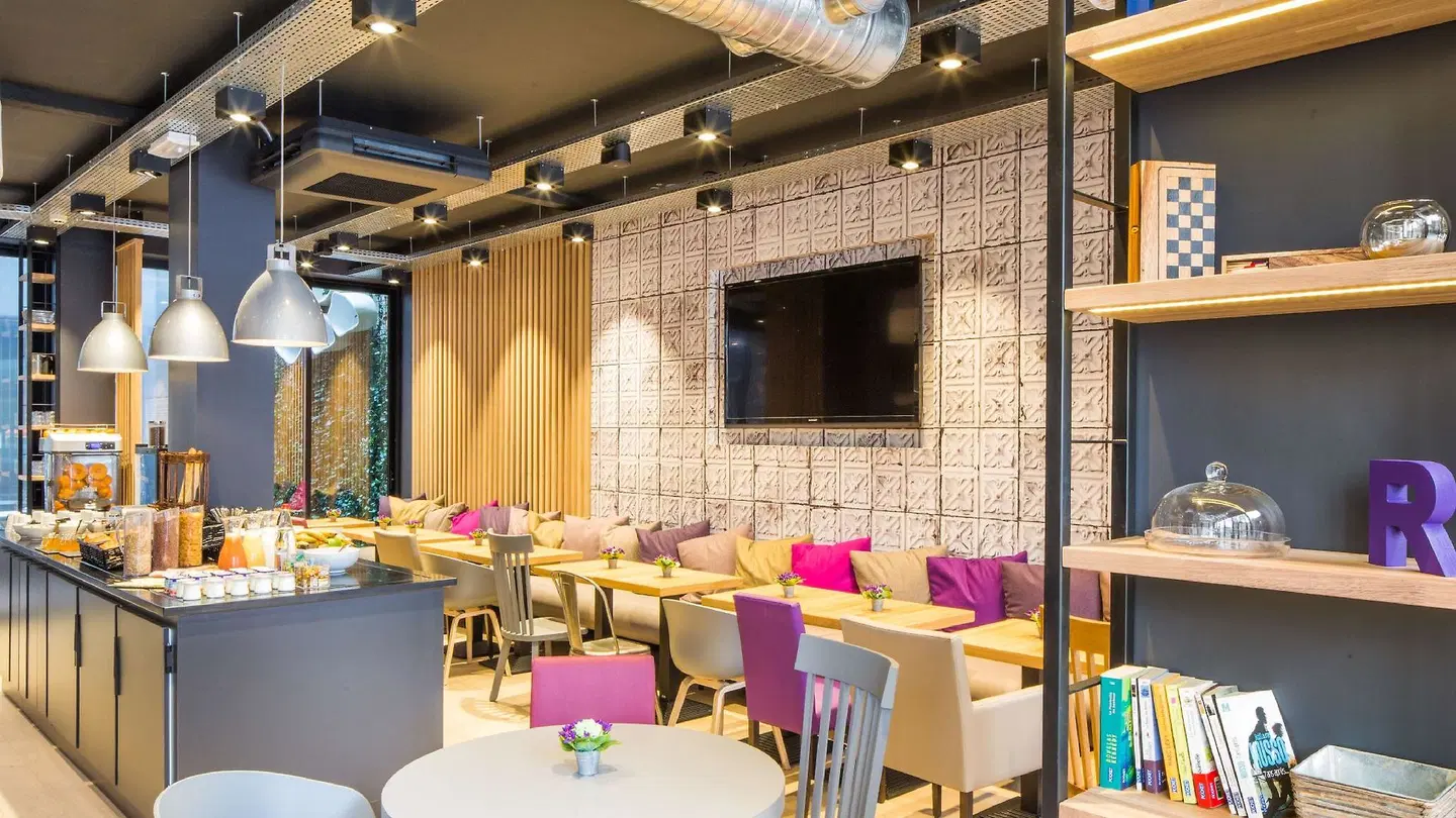 Campanile Rennes Centre - Gare Restaurant