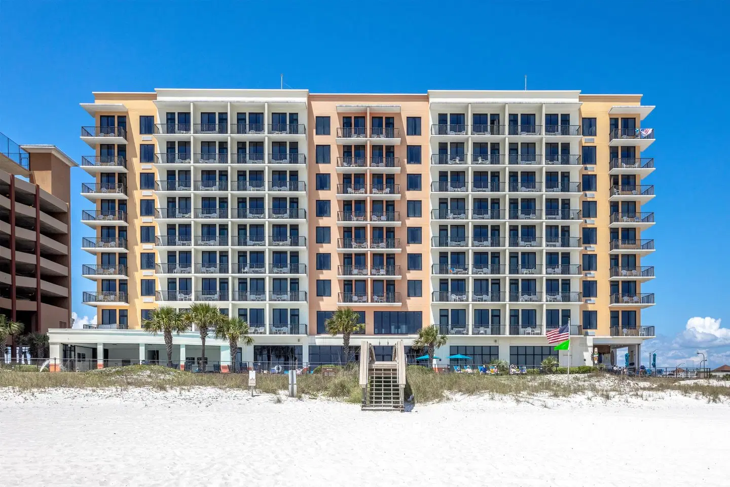 Hampton Inn & Suites Orange Beach/Gulf Front EXTERIOR