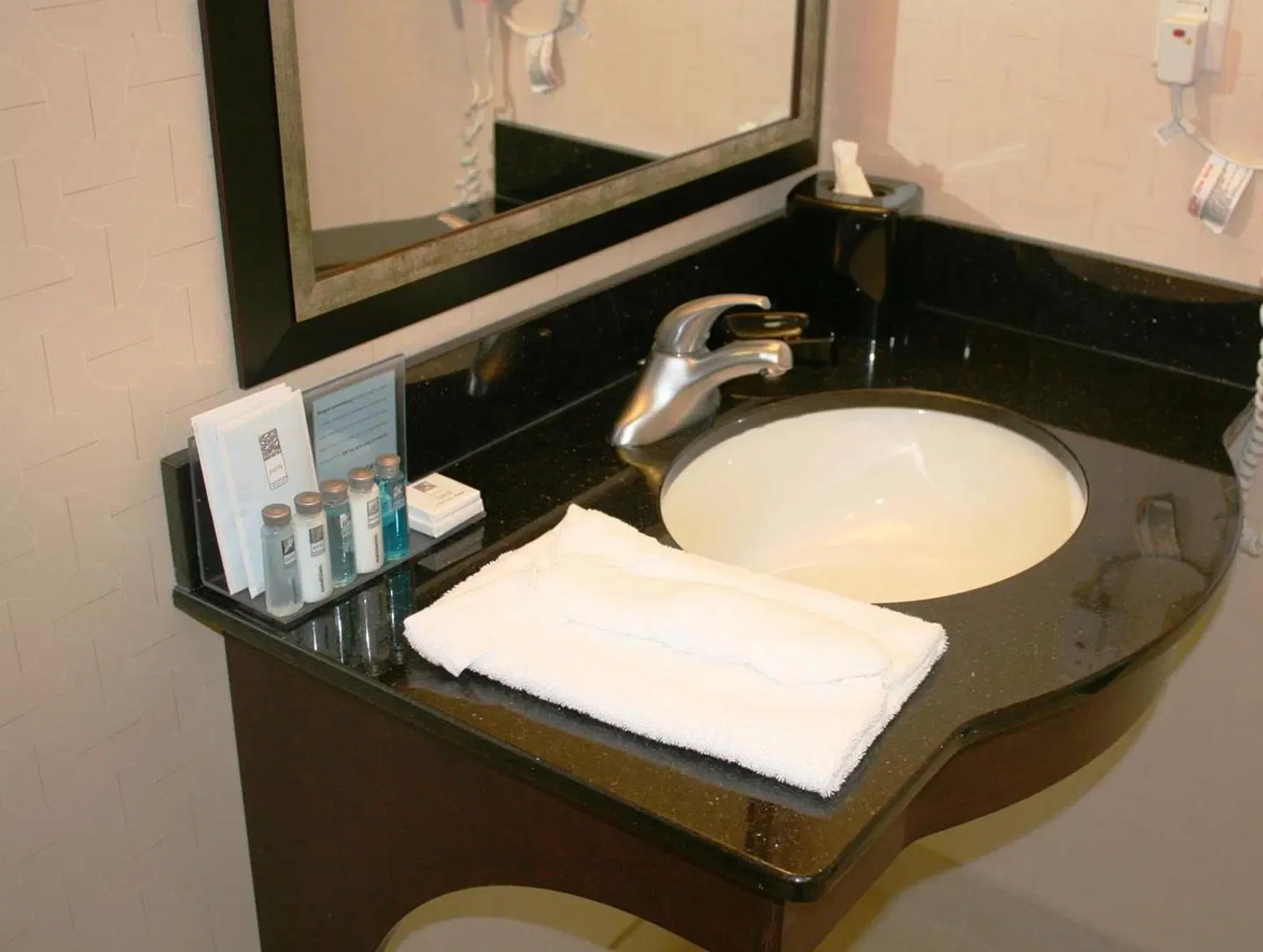 Hampton Inn & Suites Athens-I-65 (Huntsville Area) Badezimmer