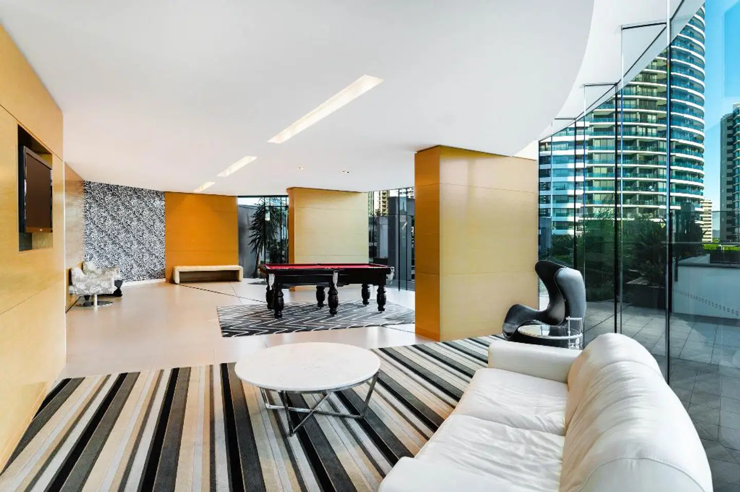 Peppers Broadbeach ROOM_EXAMPLE