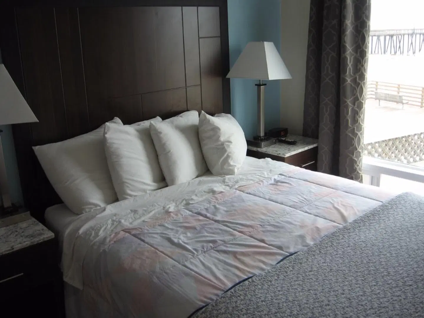 Dolphin Cove Motel ROOM_EXAMPLE