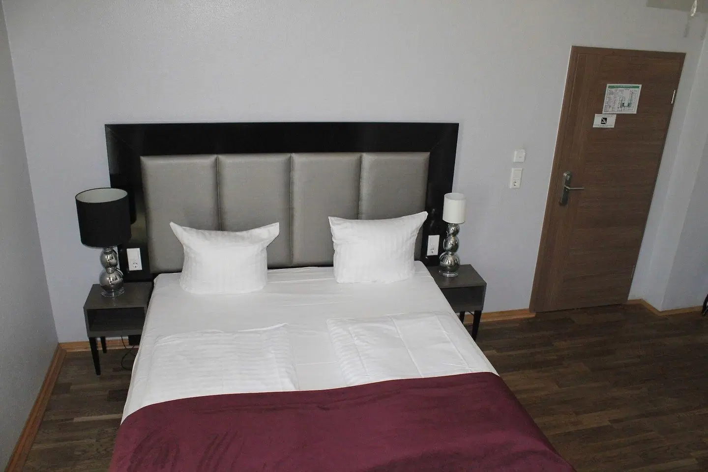Hotel ARENA Villa am Wasserpark ROOM_EXAMPLE