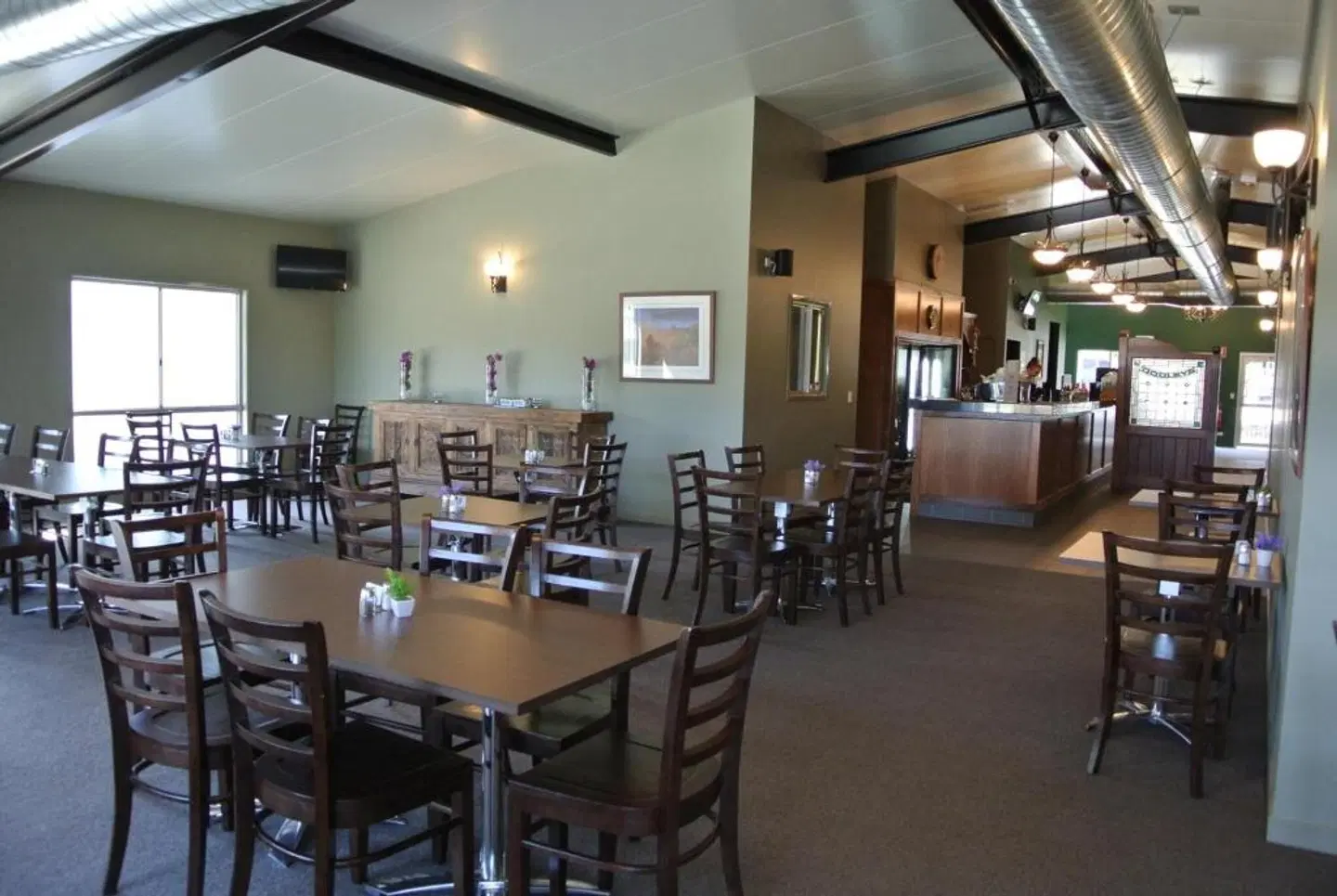 Dooleys Springsure Tavern & Motel Bar