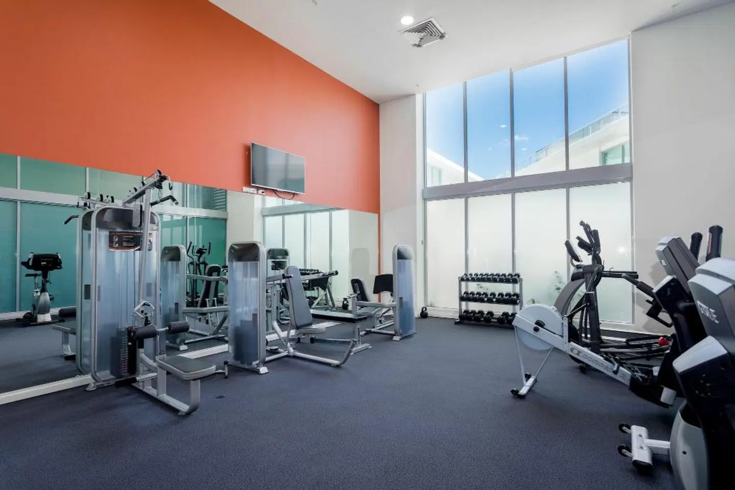 Brighton Shores SPORTS_AND_LEISURE