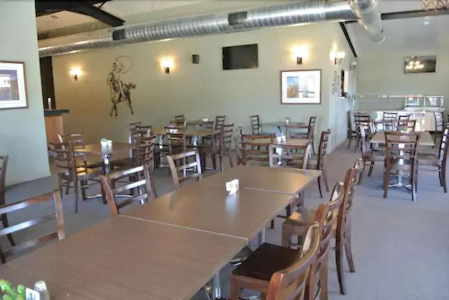 Dooleys Springsure Tavern & Motel Bar