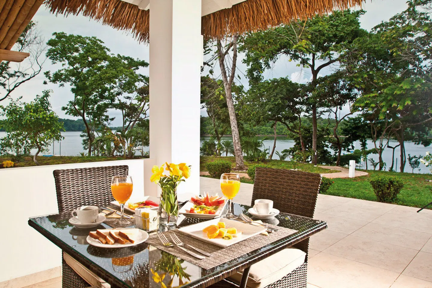 Bocas del Mar Restaurant