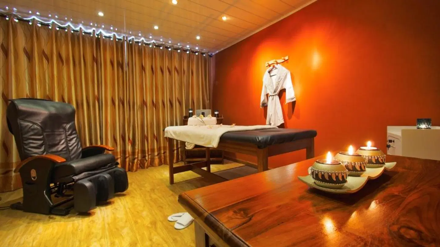 Gold Crest Hotel HEALTH_BEAUTY