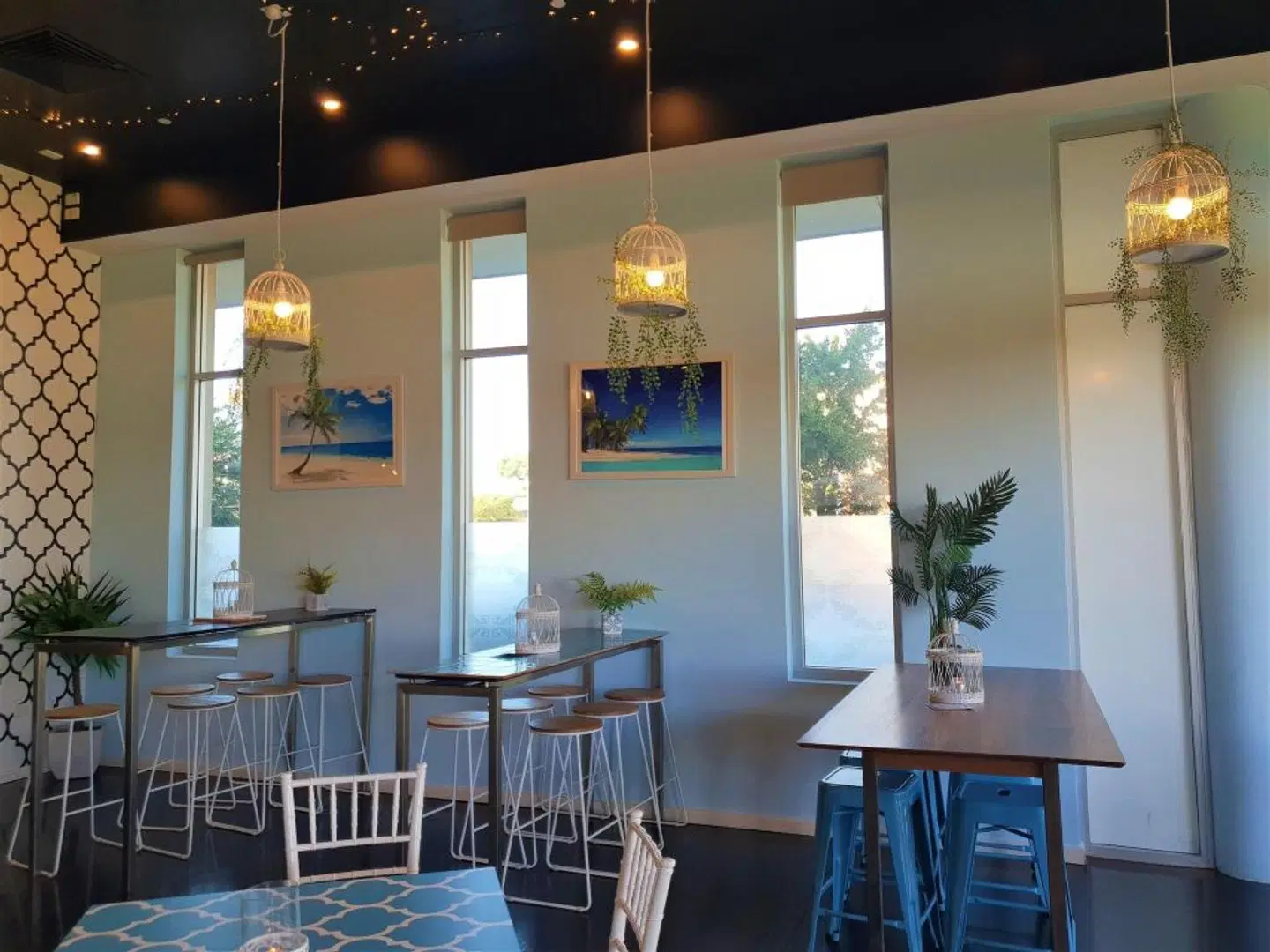 The Tea Tree Suites & Convention Centre Bar