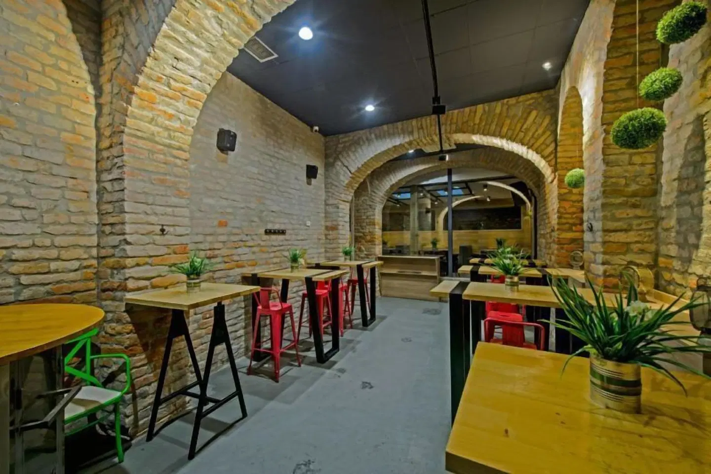 Sobe Merlon Bar