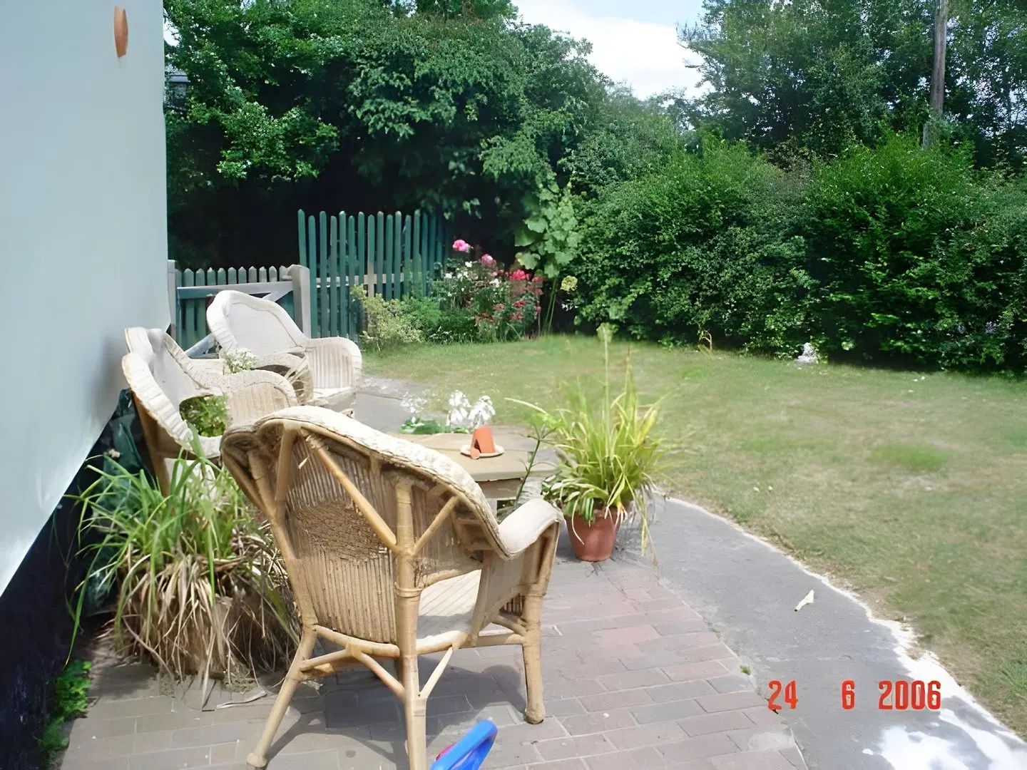 The Elms Terrasse