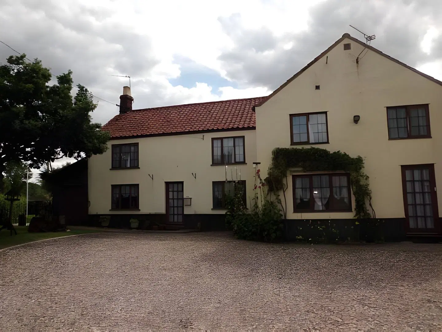 The Elms EXTERIOR