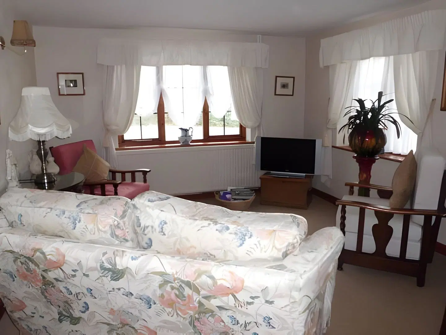 The Elms ROOM_EXAMPLE