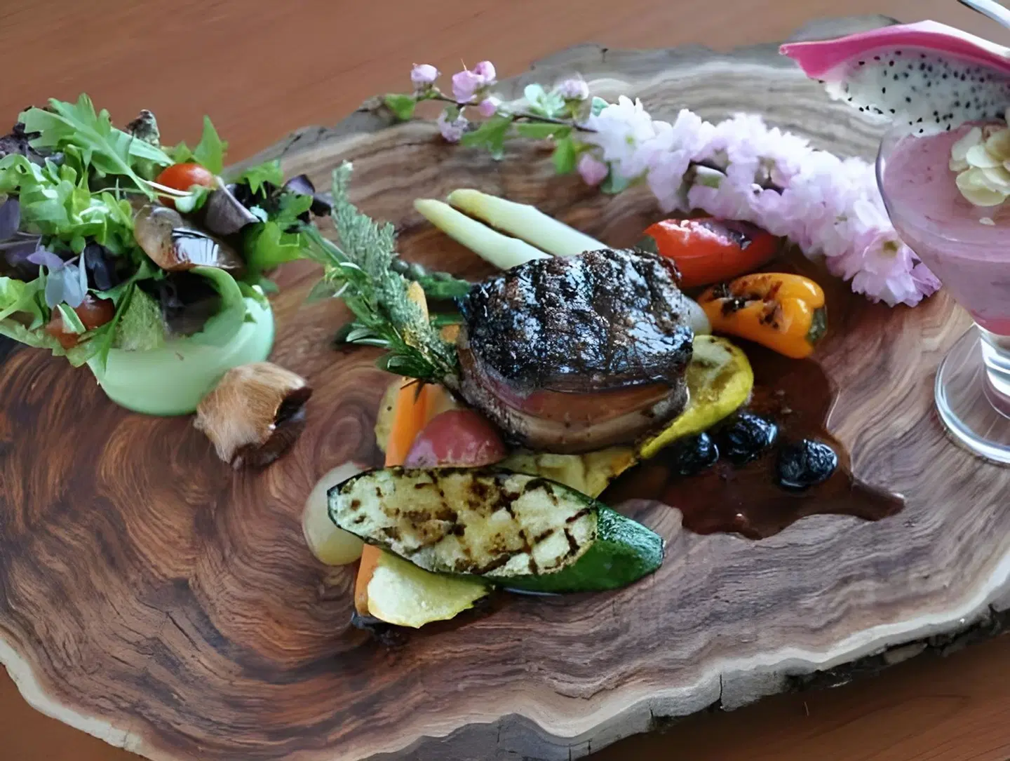St. Eugene Golf Resort Casino Restaurant