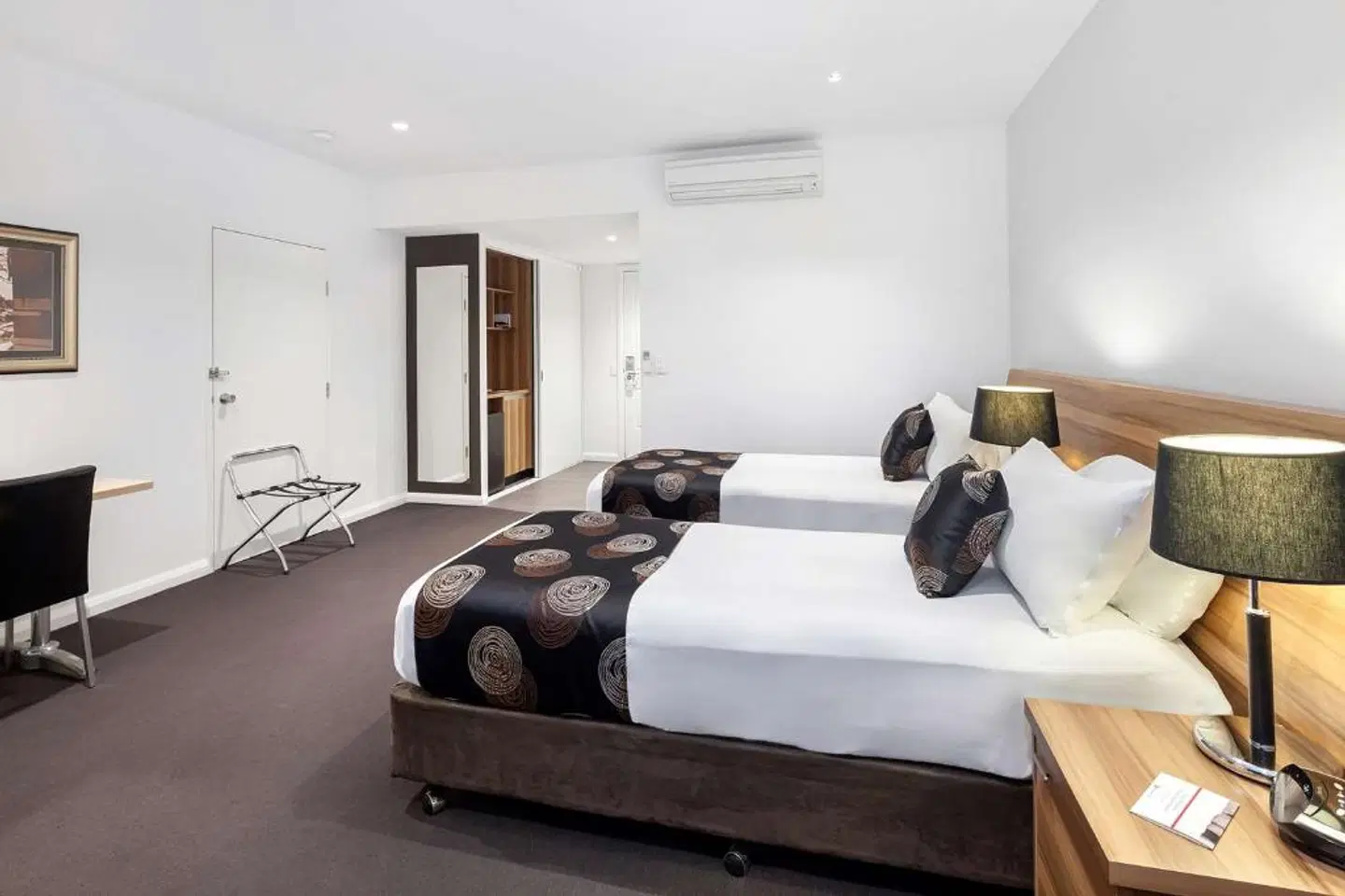 Ballarat Suites ROOM_EXAMPLE