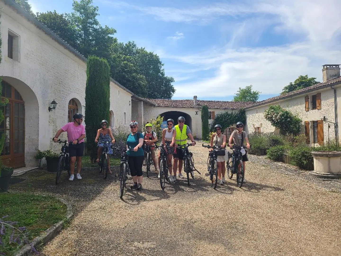 Le Relais de Saint Preuil EXTERIOR