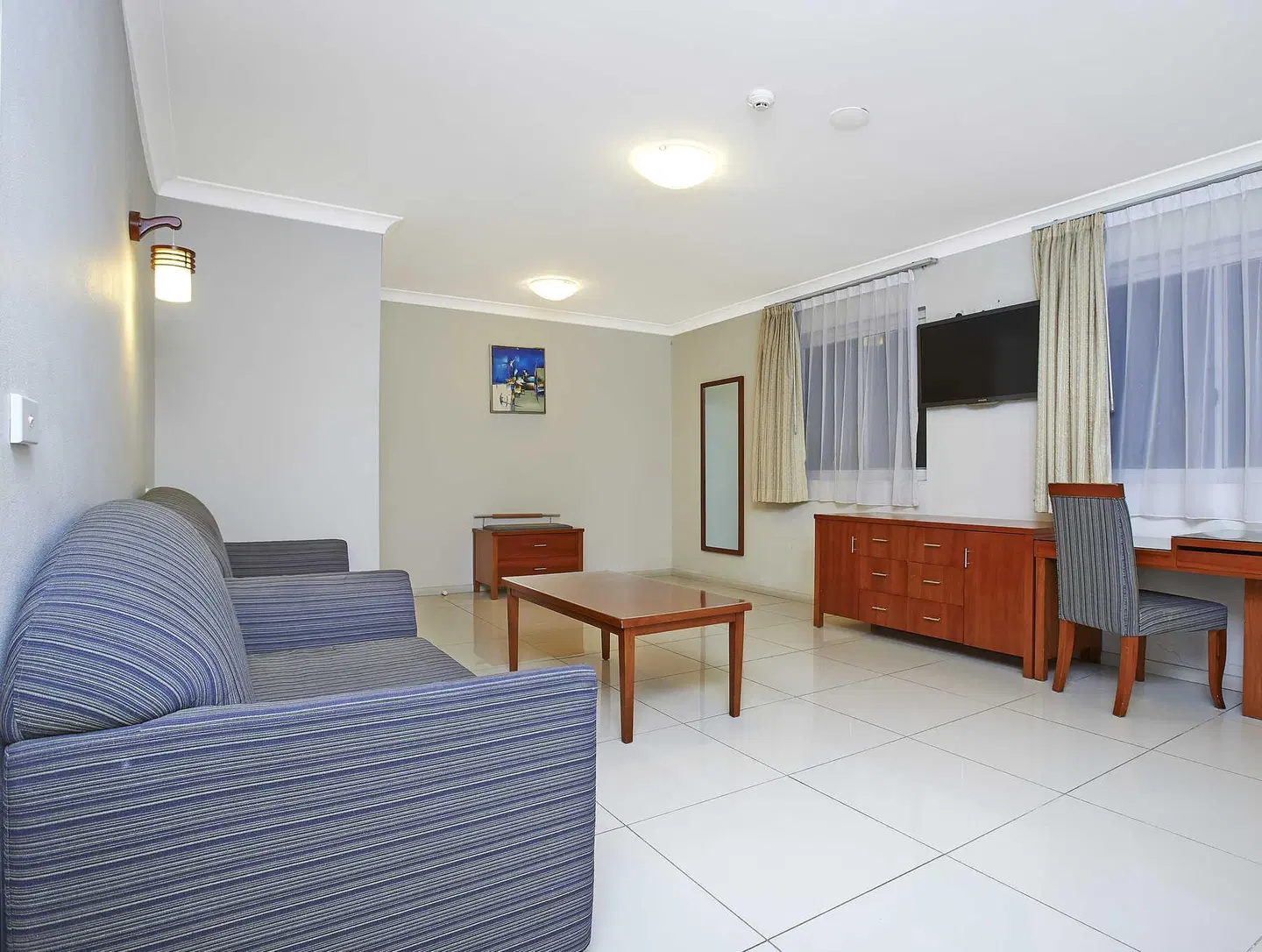 Comfort Inn & Suites Burwood ROOM_EXAMPLE