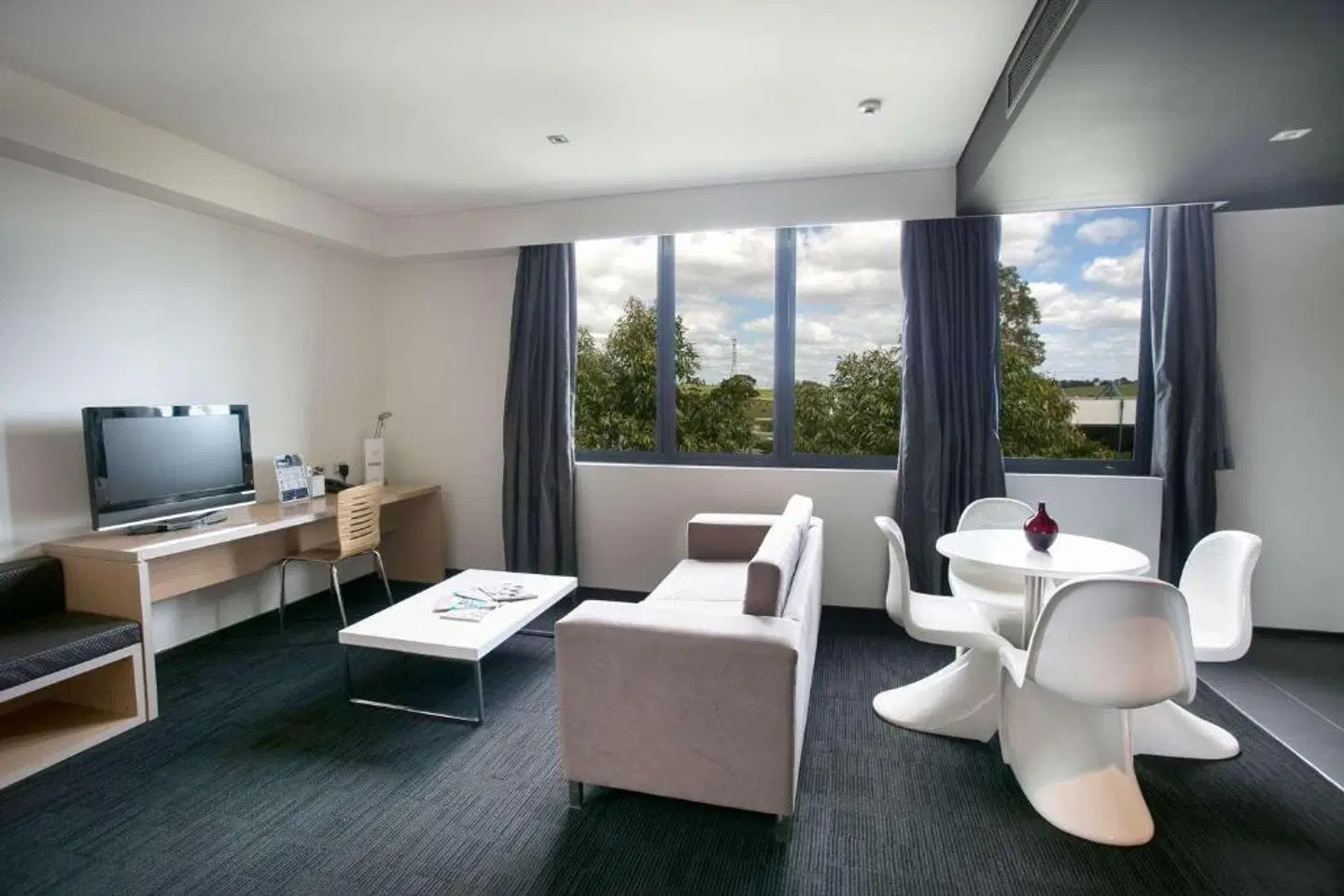 Alpha Hotel Eastern Creek ROOM_EXAMPLE