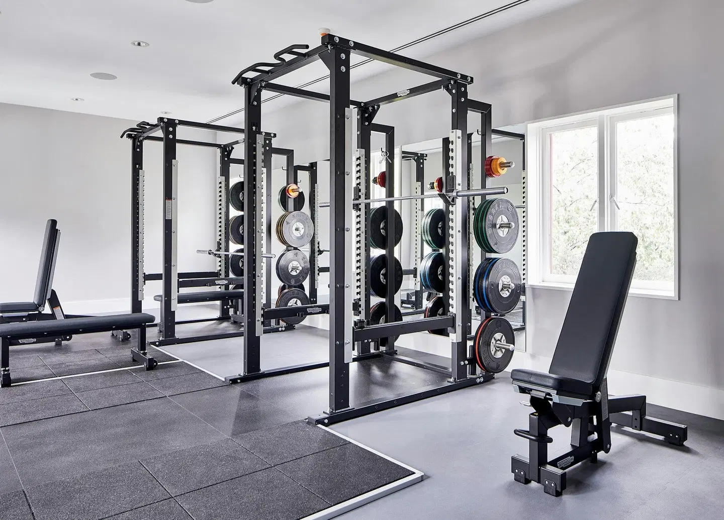 Realm SPORTS_AND_LEISURE