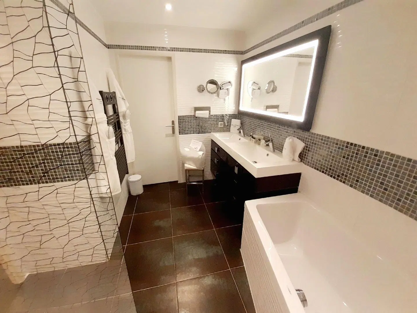 Auberge de Cassagne & Spa Badezimmer