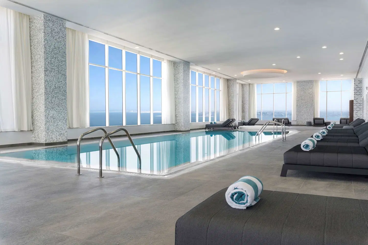 Aleph Doha Residences, Curio Collection by Hilton Hallenbad