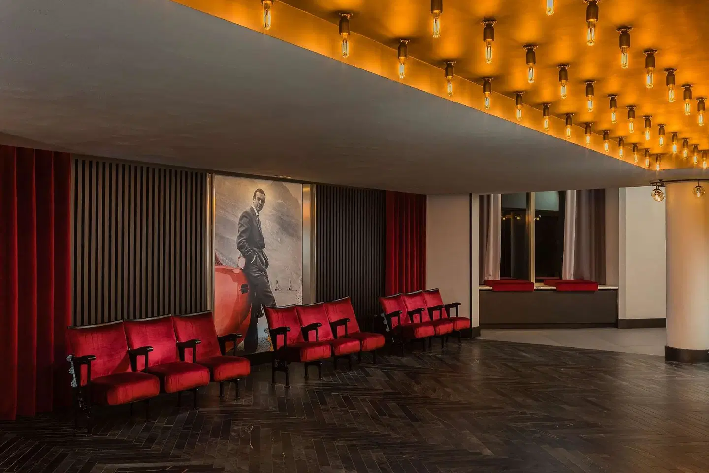 Radisson RED Hotel London Heathrow Konferenz