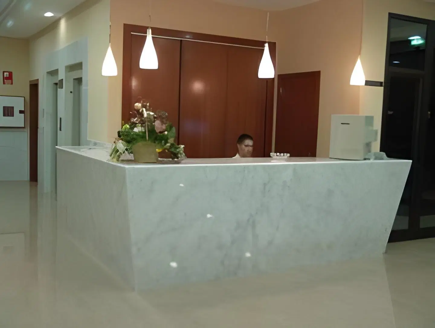 Torrijos LOUNGE_LOBBY