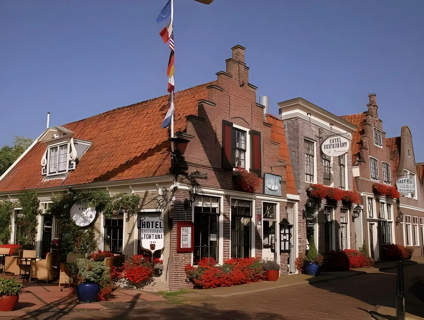 De Fortuna EXTERIOR