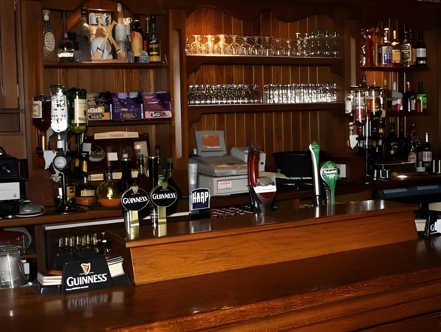 Leens Bar