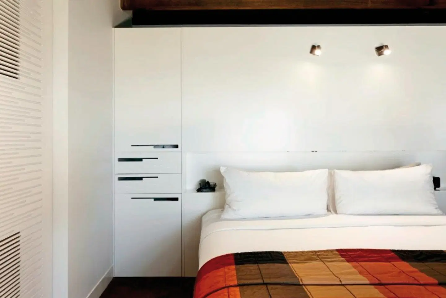 The Henry Jones Art Hotel ROOM_EXAMPLE