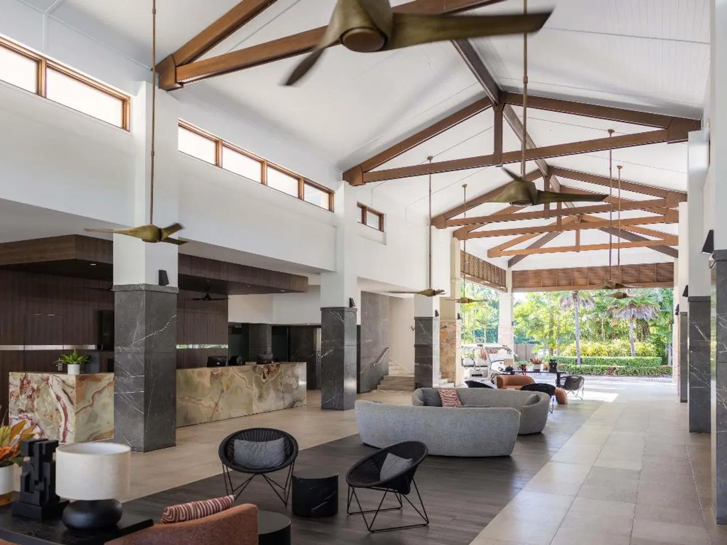 Pullman Port Douglas Sea Temple Resort & Spa Hotel LOUNGE_LOBBY
