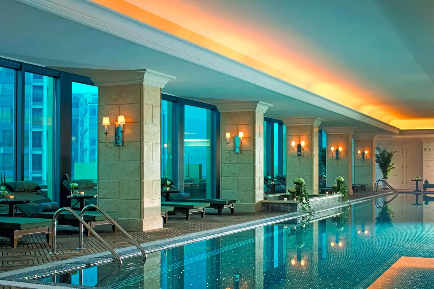 The Ritz-Carlton, Beijing Hallenbad