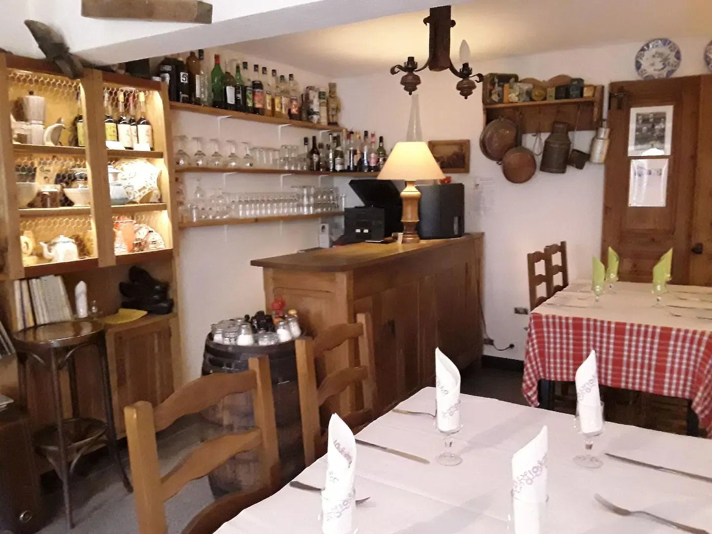 L'Auberge Chez Léon Restaurant