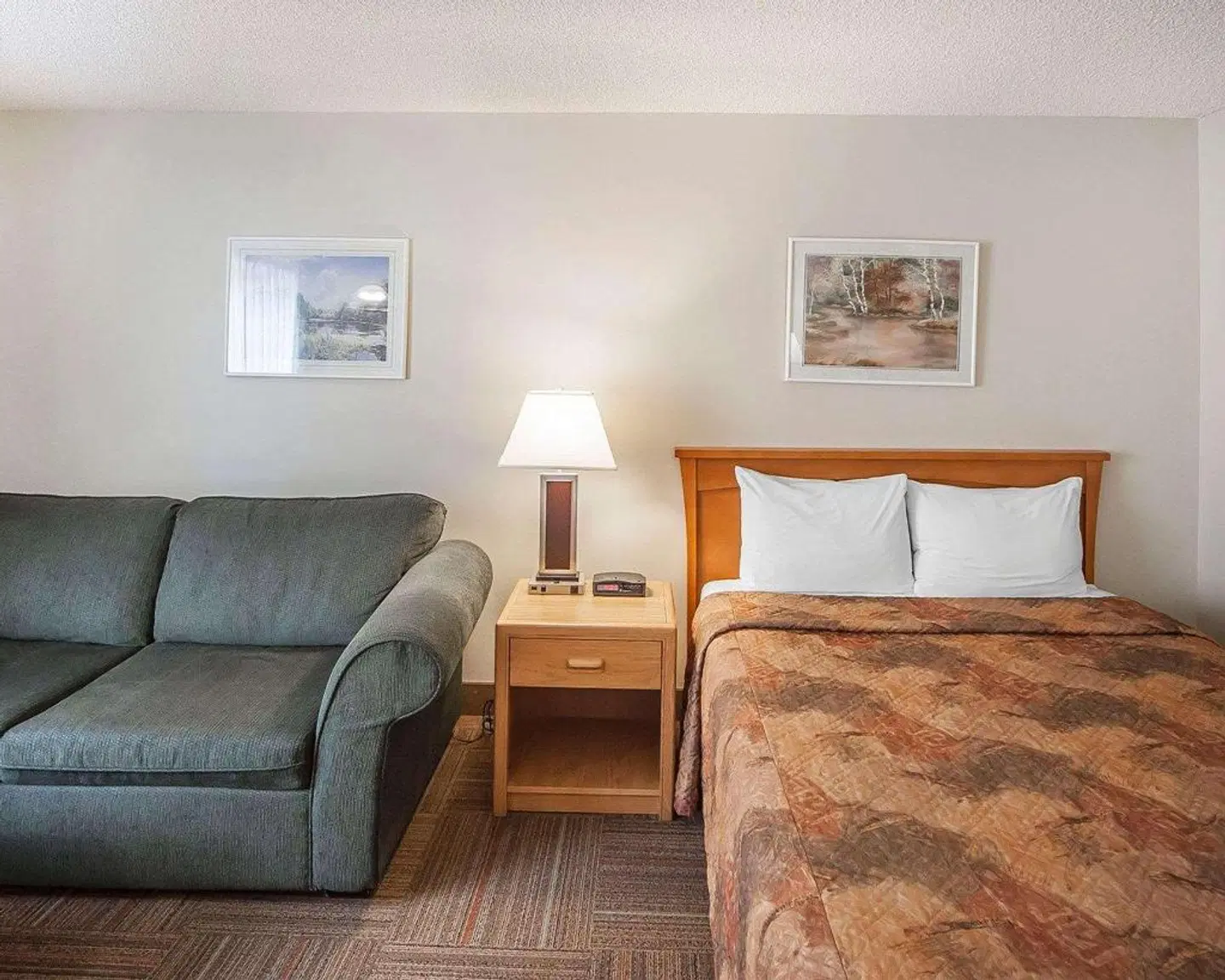 Coast Hinton Hotel ROOM_EXAMPLE