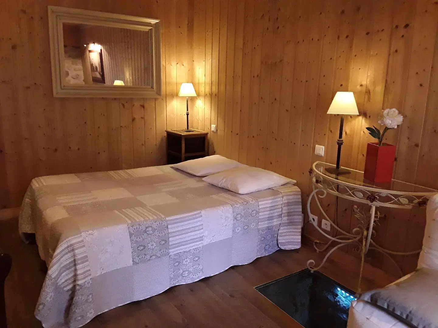 L'Auberge Chez Léon ROOM_EXAMPLE