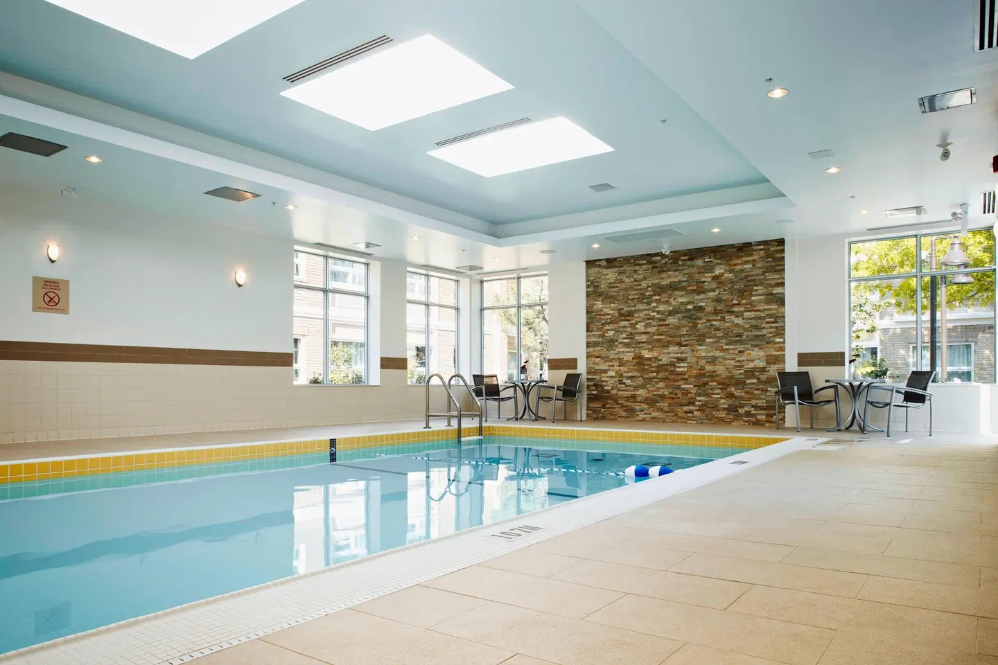 TownePlace Suites by Marriott Mississauga - Airport Corporate Centre Hallenbad
