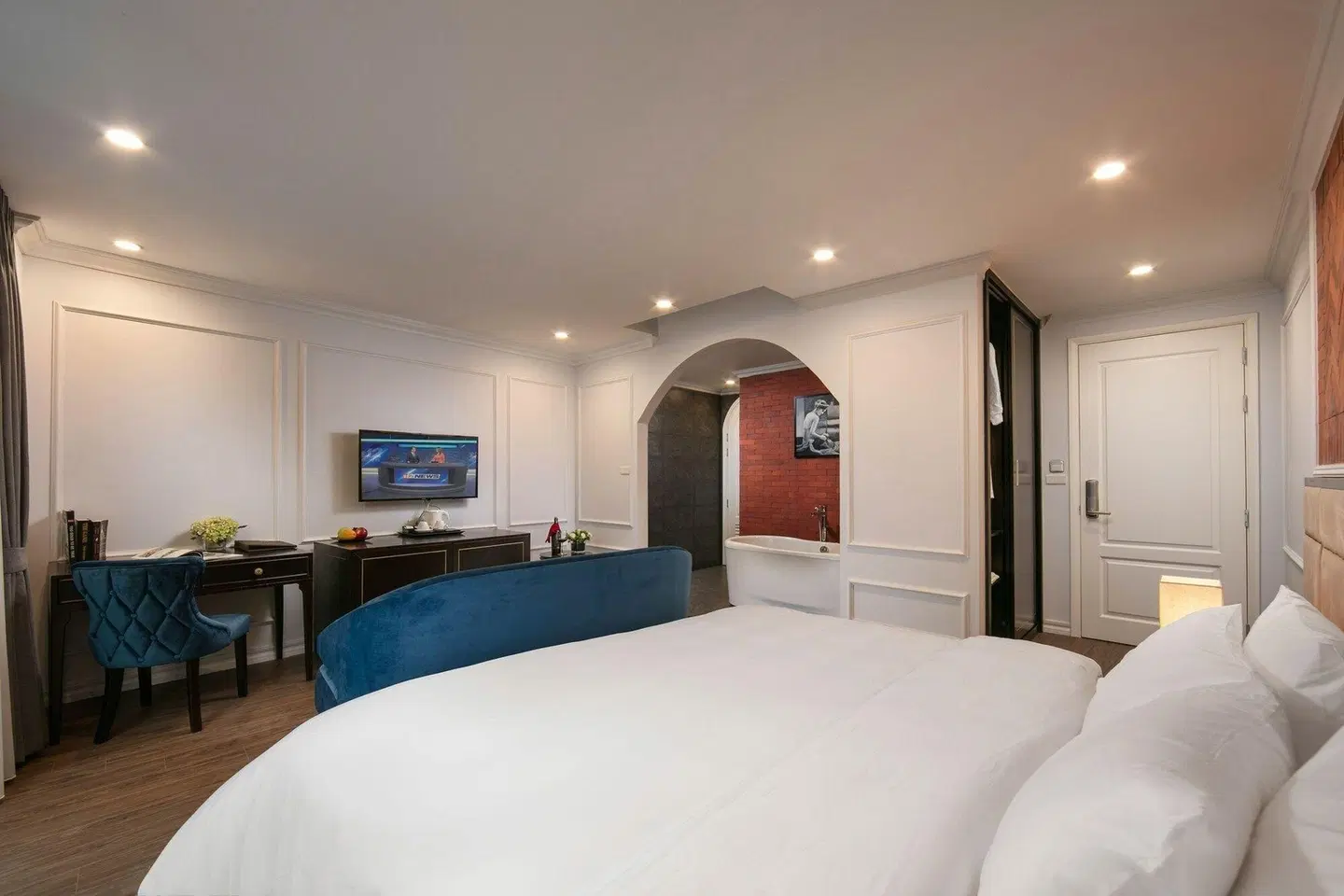 Marina Hotel ROOM_EXAMPLE
