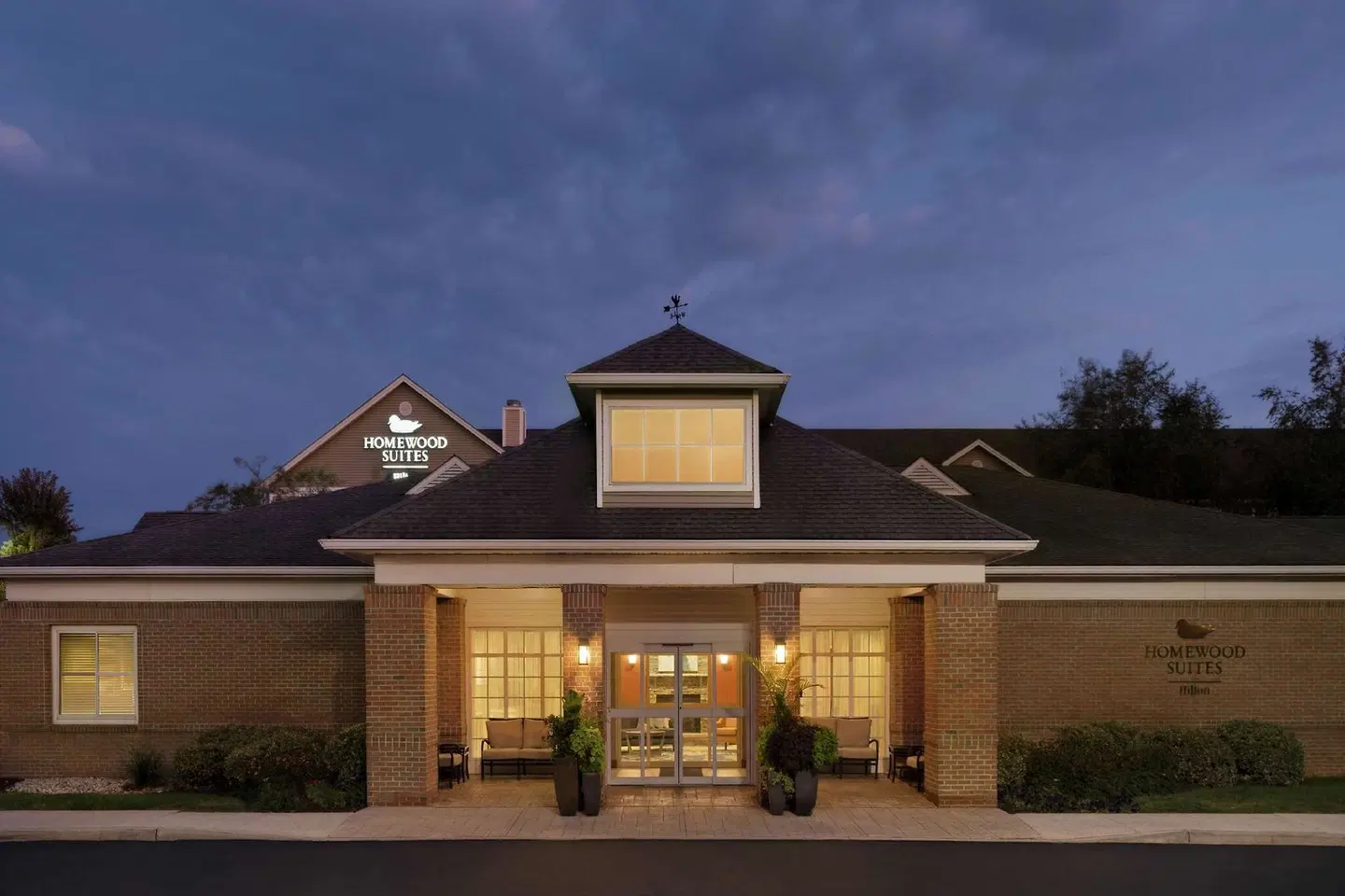 Homewood Suites by Hilton Allentown-Bethlehem Airport EXTERIOR