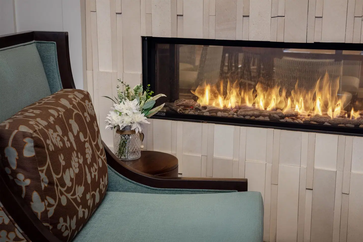 Homewood Suites by Hilton Denver International Airport Bar