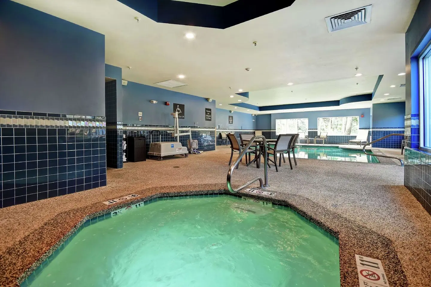 Homewood Suites by Hilton Dover Hallenbad