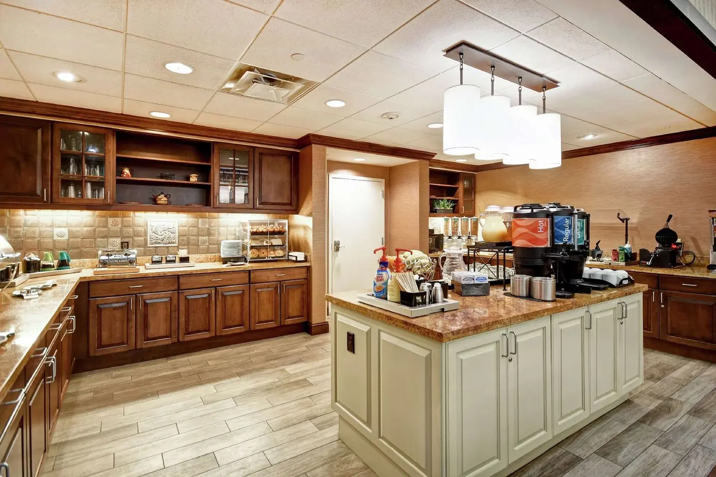 Homewood Suites by Hilton Dover Restaurant